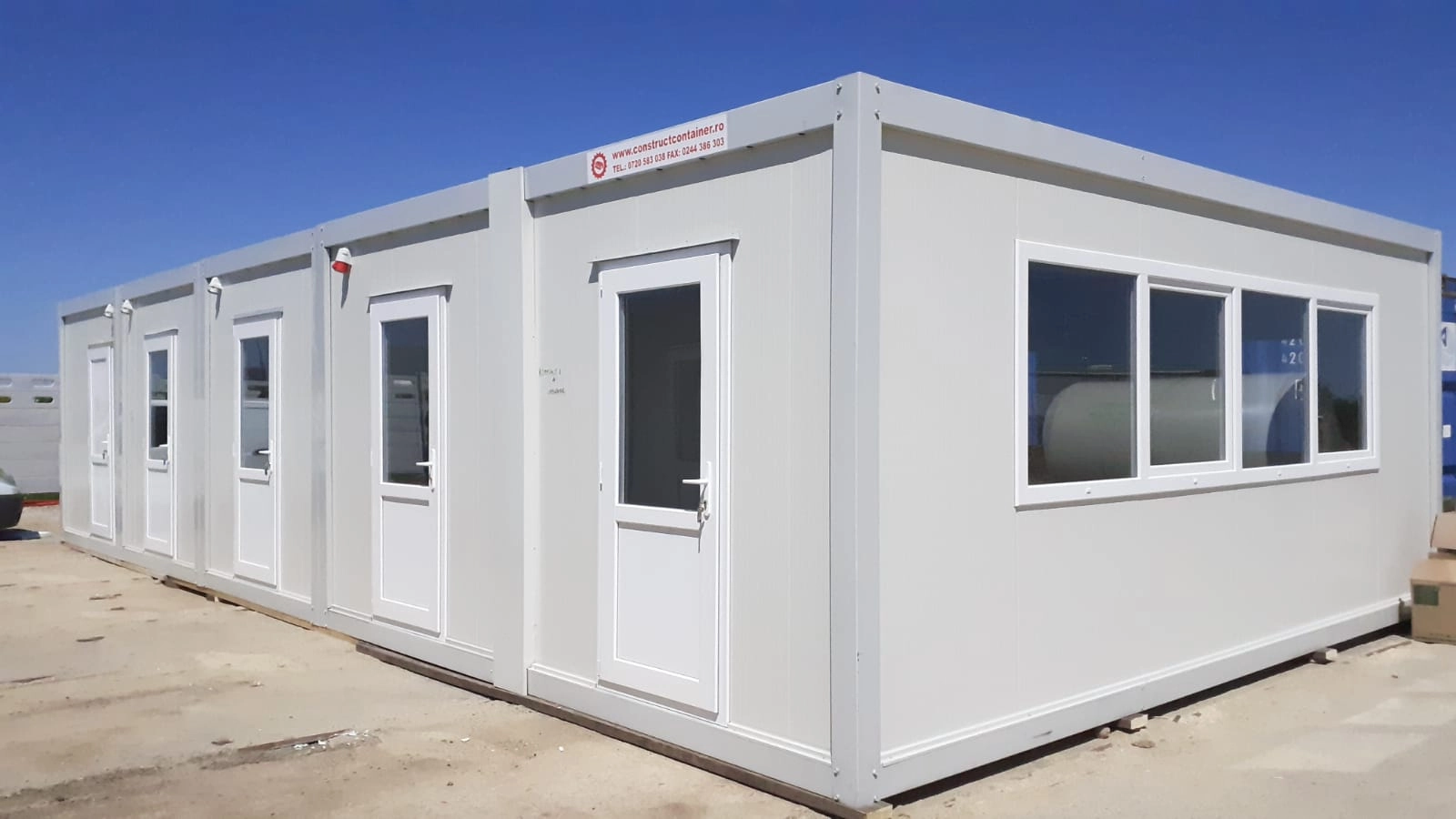 Ansamblu de containere modulare – soluții personalizate